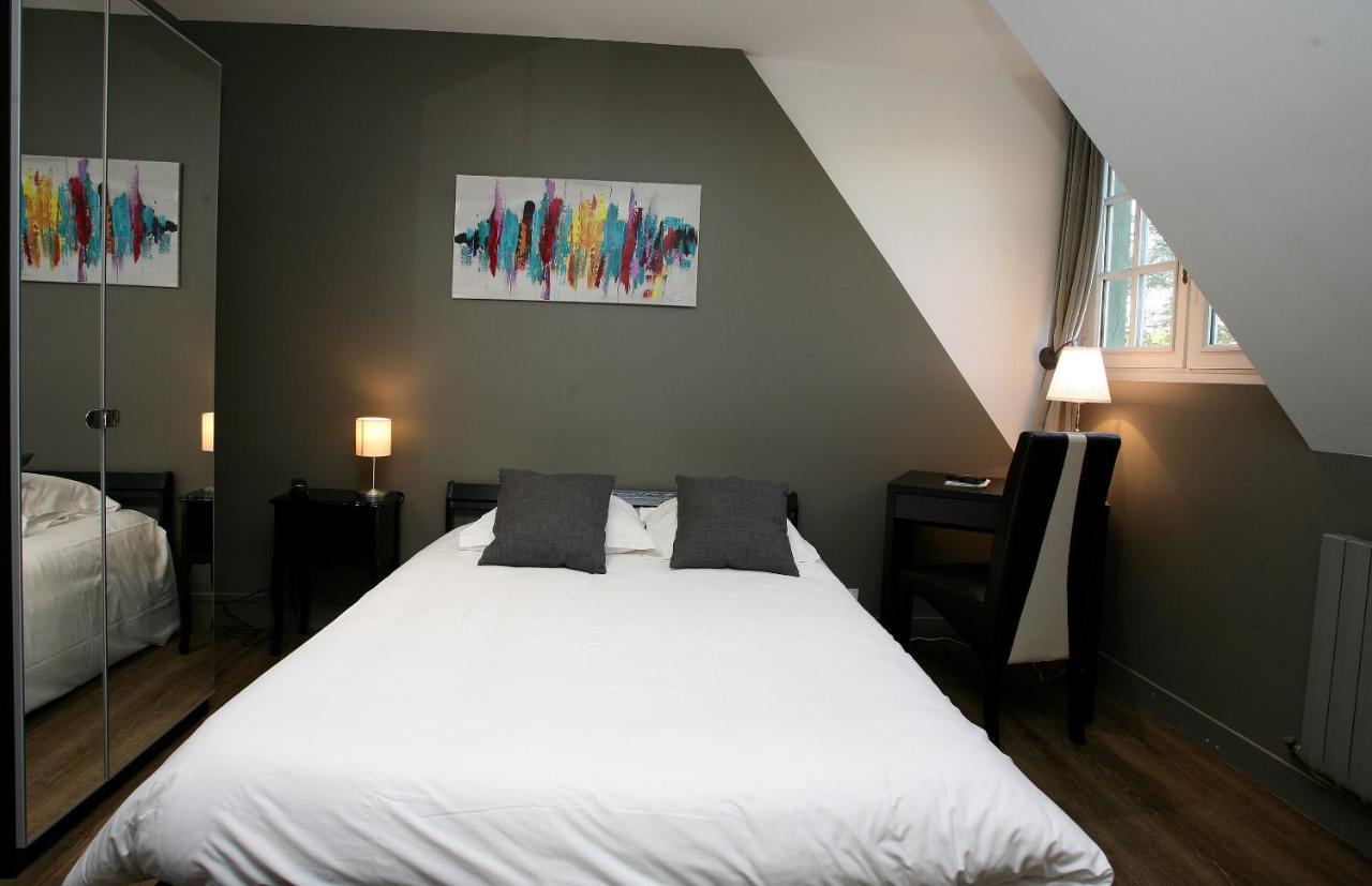 La Grande Bruyere Hotel Touffreville  Exterior photo